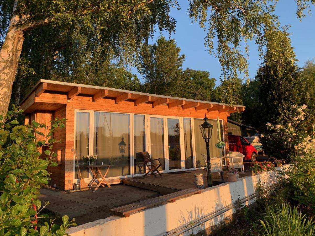 Tiny House Oder Ferienwohnung Auf Der Sunset Marina Berlim Exterior foto