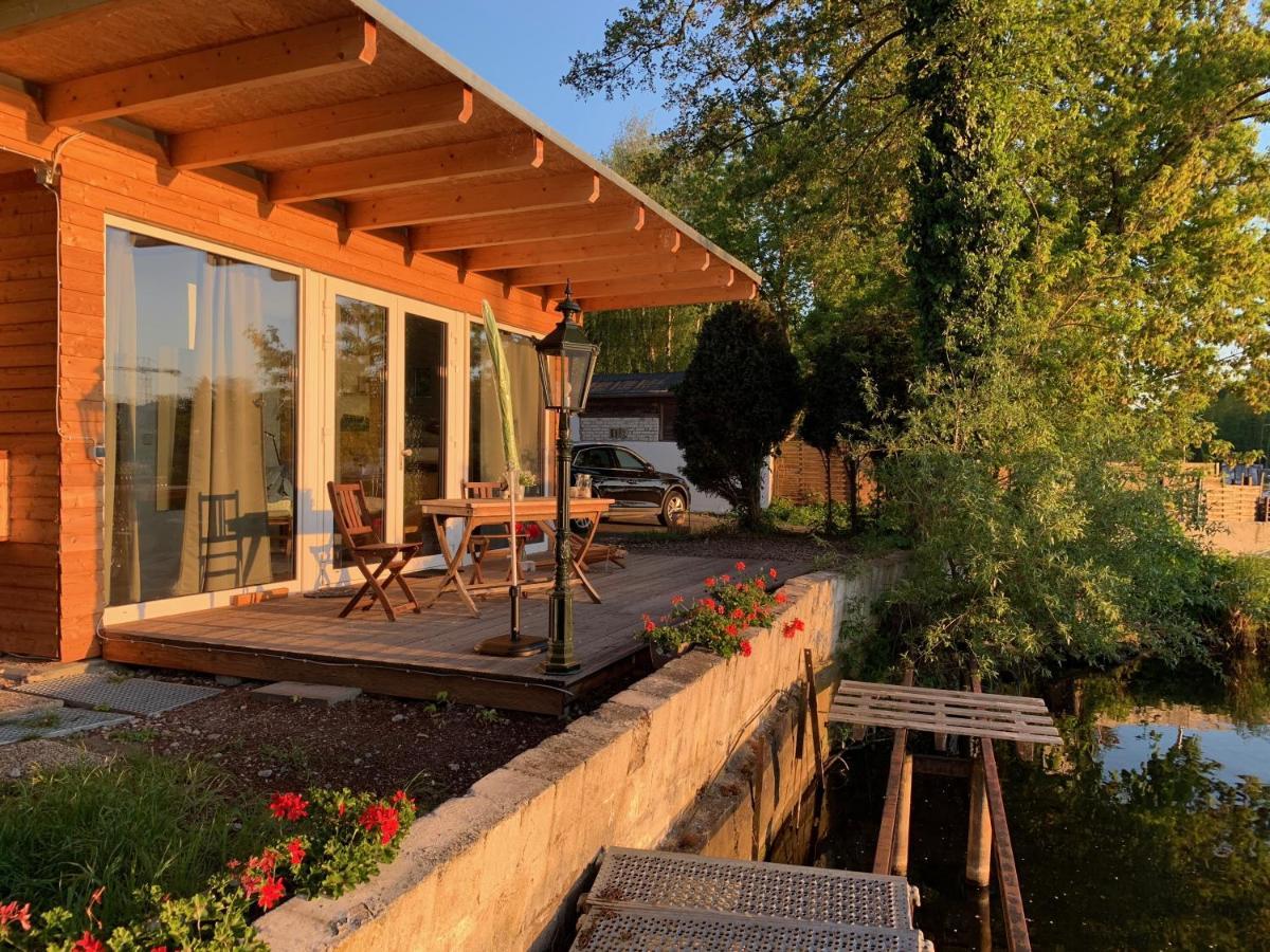 Tiny House Oder Ferienwohnung Auf Der Sunset Marina Berlim Exterior foto