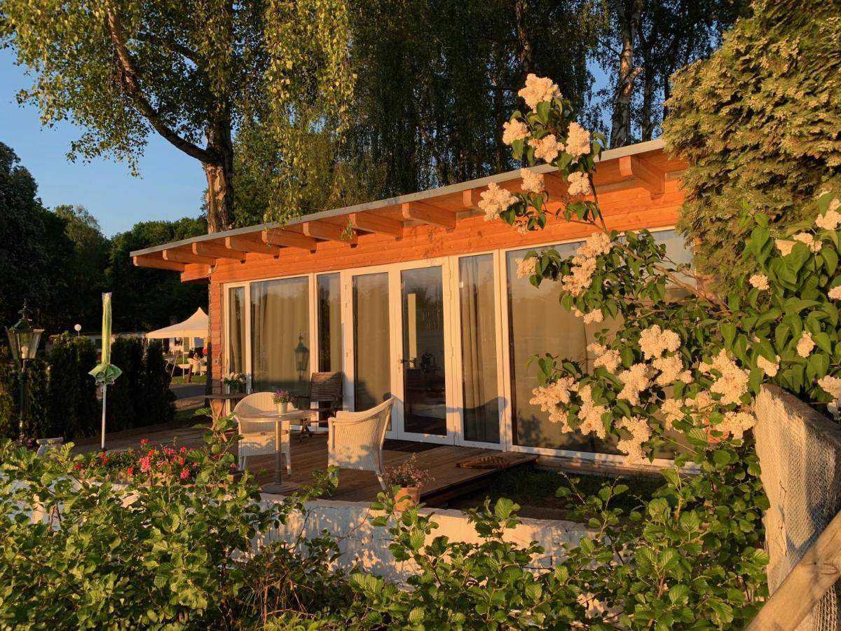 Tiny House Oder Ferienwohnung Auf Der Sunset Marina Berlim Exterior foto