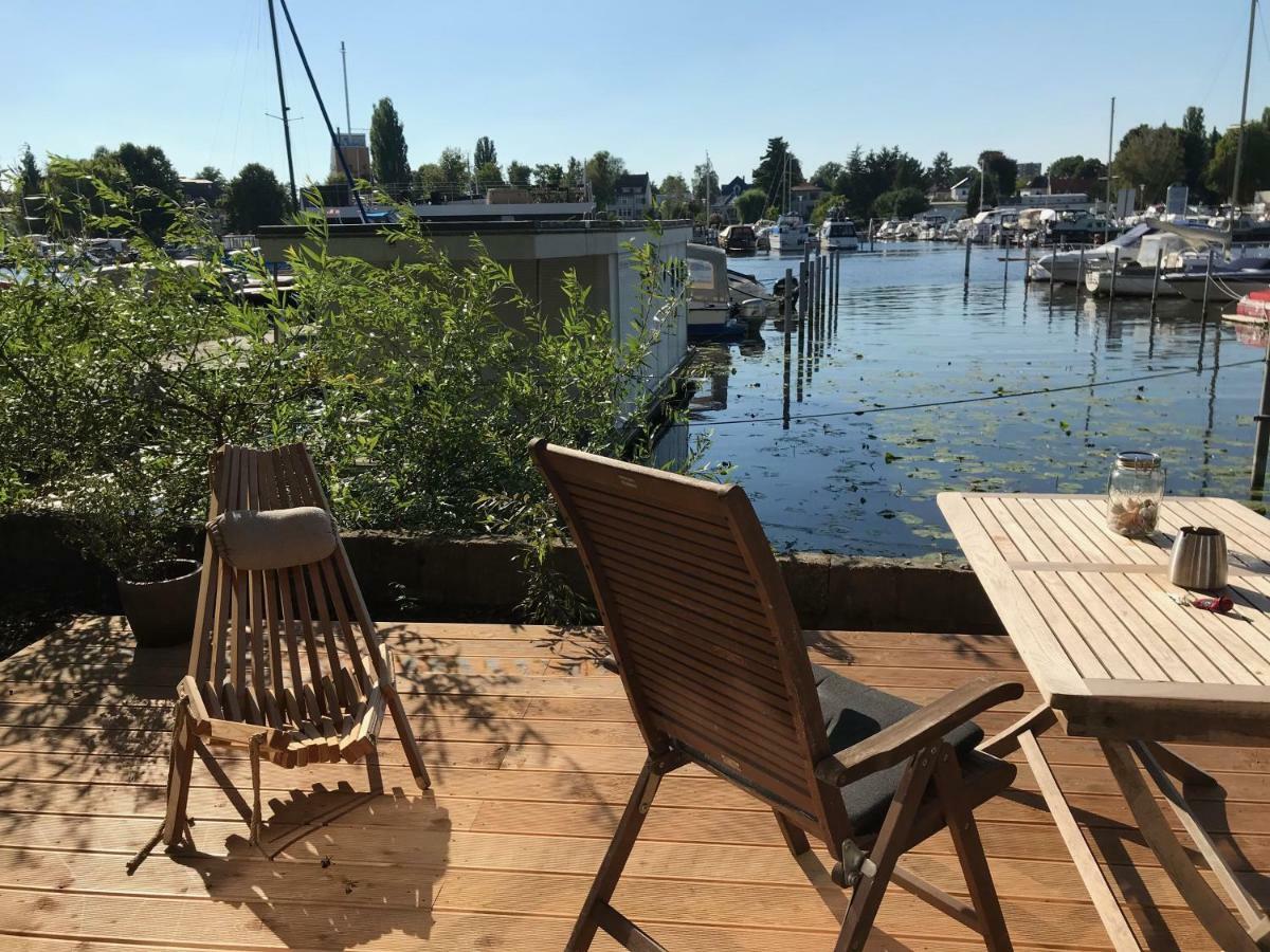 Tiny House Oder Ferienwohnung Auf Der Sunset Marina Berlim Exterior foto