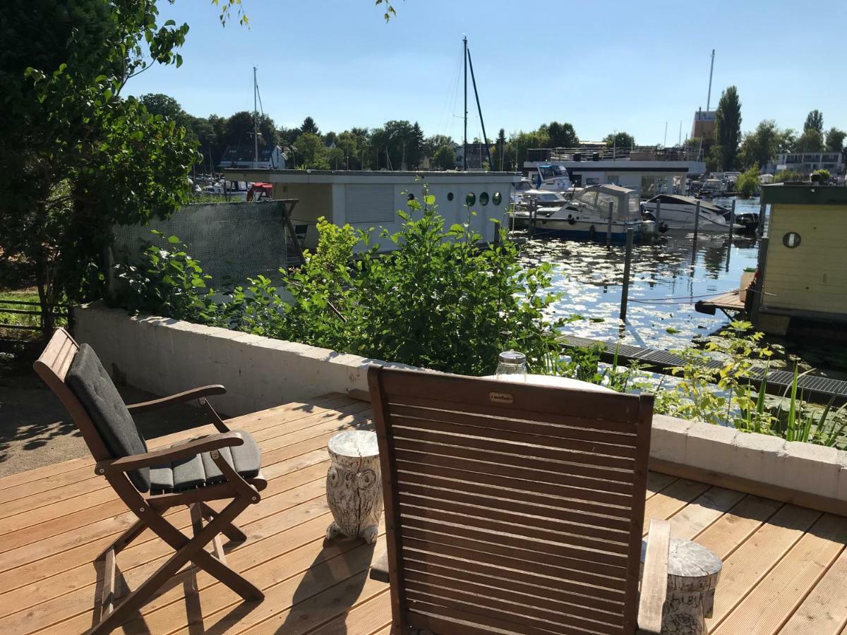 Tiny House Oder Ferienwohnung Auf Der Sunset Marina Berlim Exterior foto